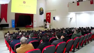 Çankırı'da Ailede Çözüm Becerileri Konferansı
