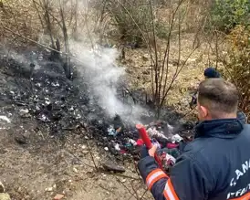 Çankırı'da Atık Eşya Yangını Sönmüştür