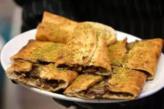 Çankırı'da Yeni Lezzet: Dubai Tarzı Pide ve Künefe