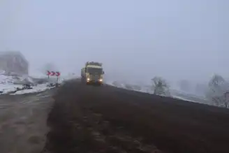 Sis, İlçeler Arası Yolda Görüşü Sınırlıyor