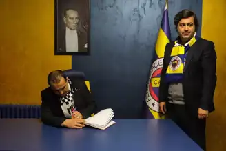 Rakip Takım Taraftarları Bir Araya Geldi