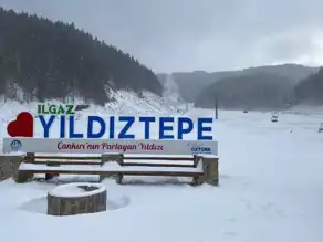 Dağ Eteklerindeki Kayak Merkezi'nde Sezon Başladı!