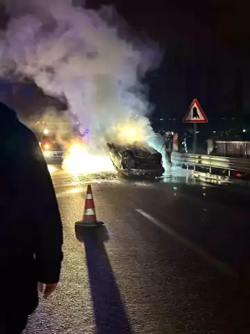 Şehir Merkezinde Trafik Kazası: 2 Yaralı