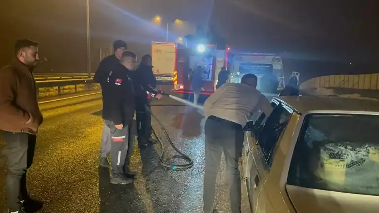 Çankırı'da Otomobilde Motor Yangını